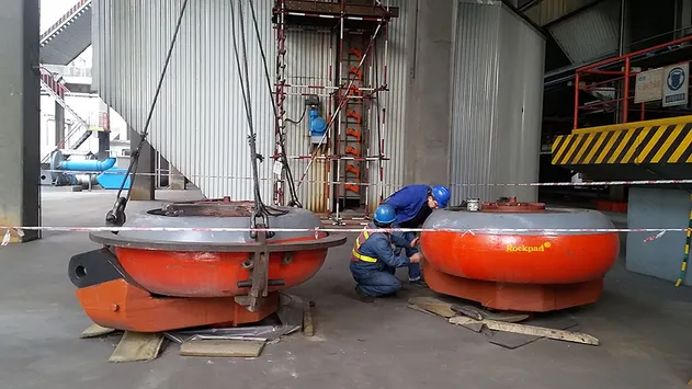 High-Wear-Resistant Metal-Ceramic Grinding Mill Roller